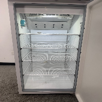 Thermo TSX Series Lab Refrigerator image 3